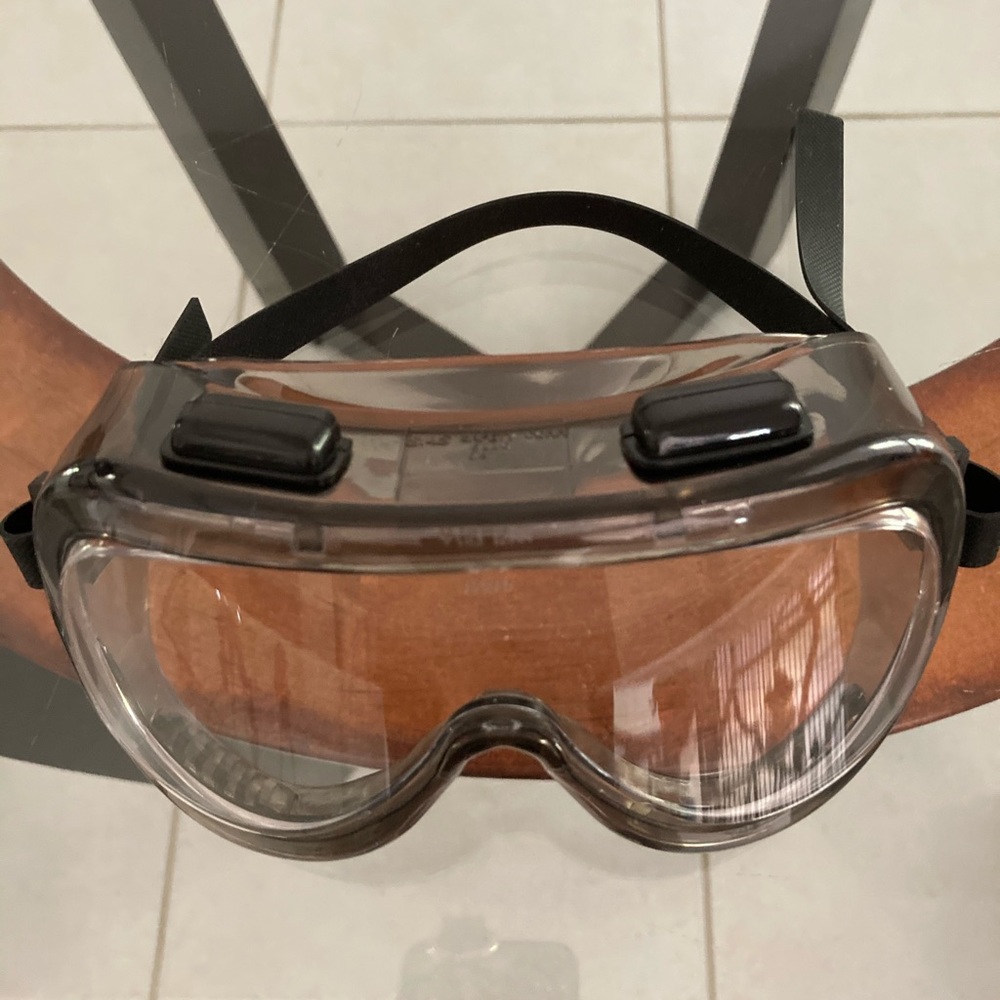 Splash Goggles and Clear DXL Faceshield - Picture 6 of 6